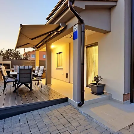 Дом отдыха Casa Tara Three-bedroom Пула