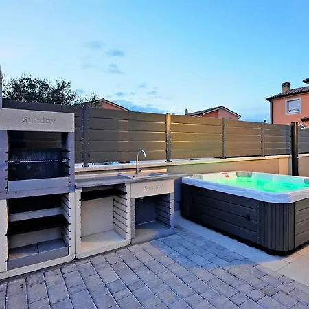 Casa Tara Three-bedroom