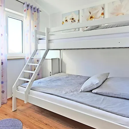 Casa Tara Three-bedroom * Pula