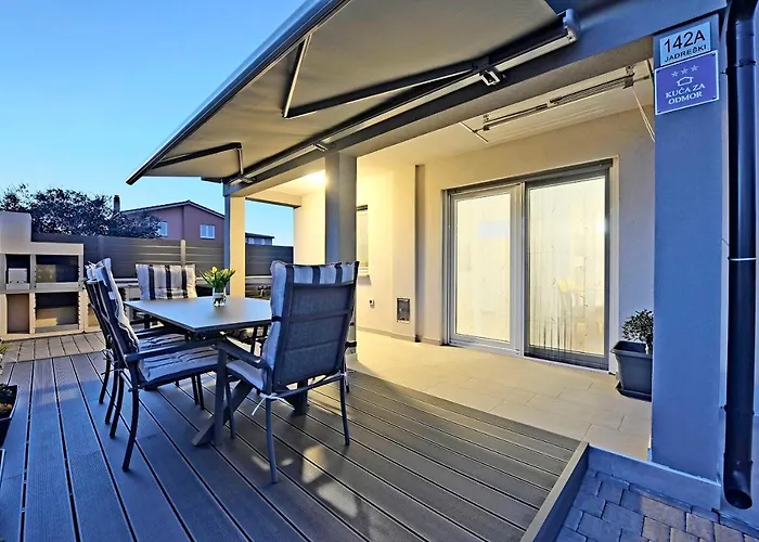 Casa Tara Three-bedroom Будинок відпочинку