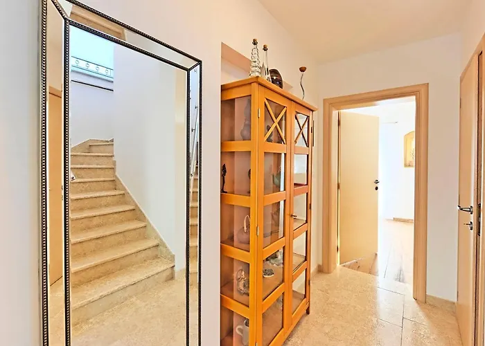 Casa Tara Three-bedroom Будинок відпочинку